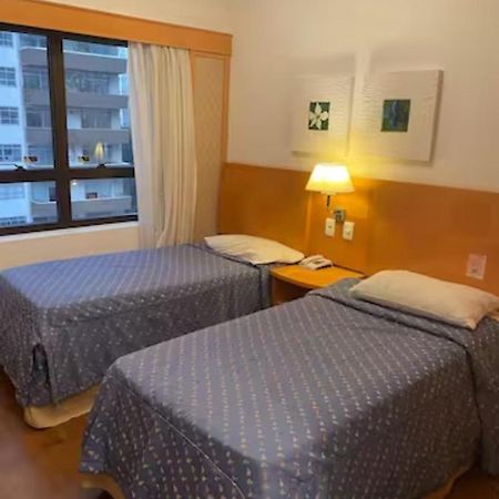 Apart Com Sacada E Piscina São Paulo Buitenkant foto