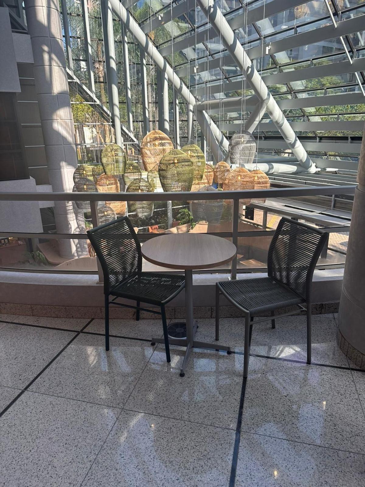 Apart Com Sacada E Piscina São Paulo Buitenkant foto